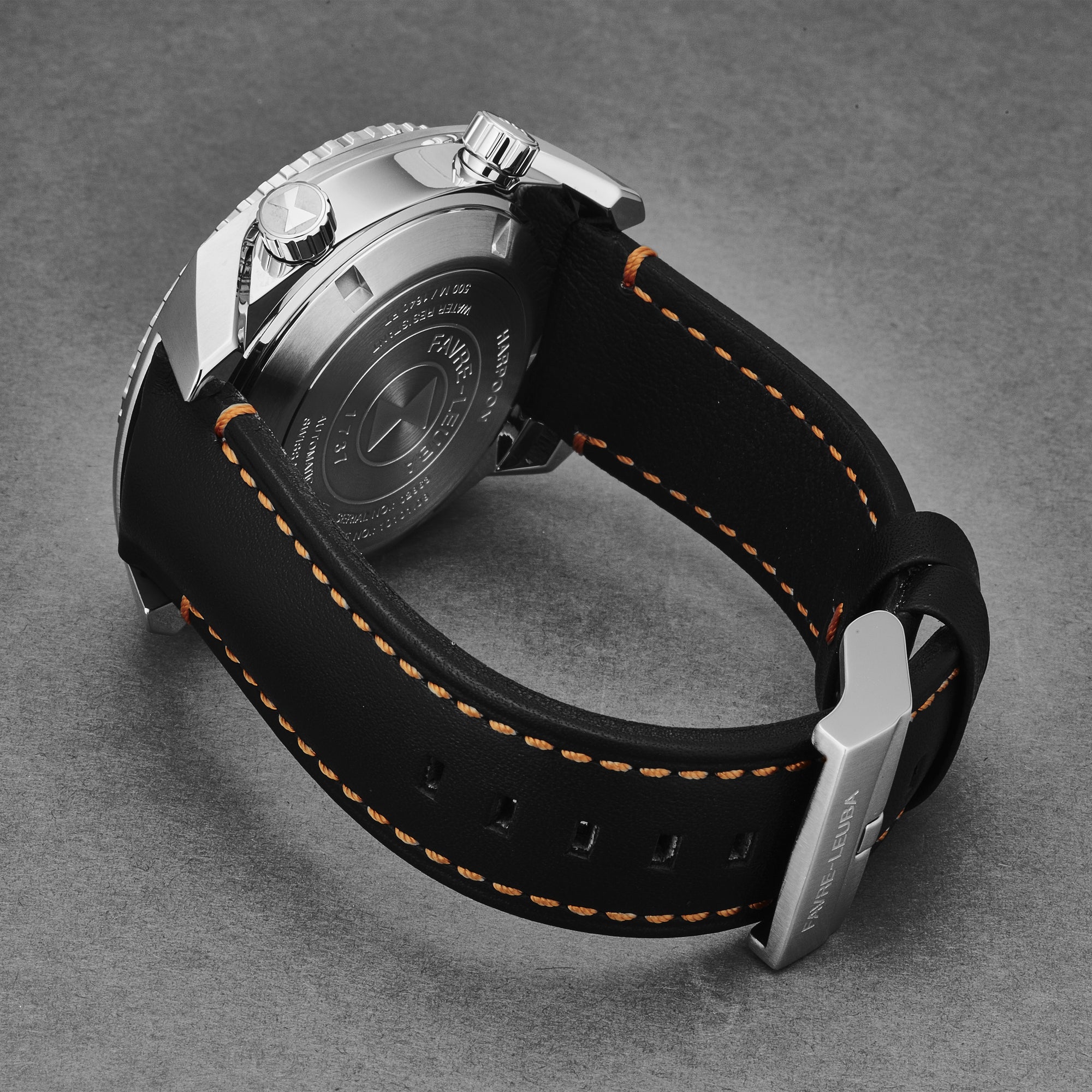 Raider Harpoon 001010108.13.41 / Black Black Dial