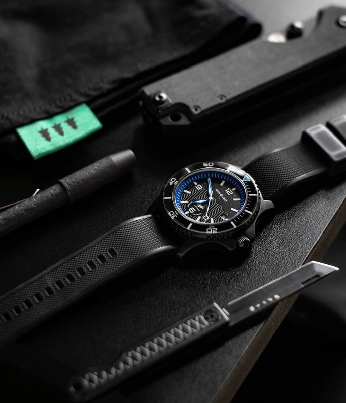 Seaplane Automatic Midnight Landing | Black Dial