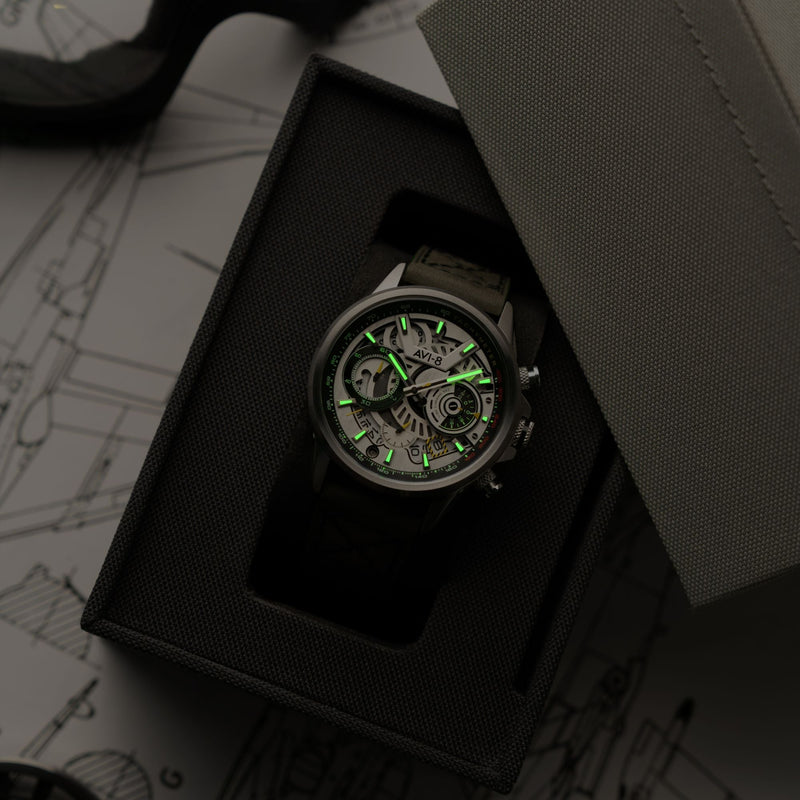 Matador Silver / Green | Silver Dial