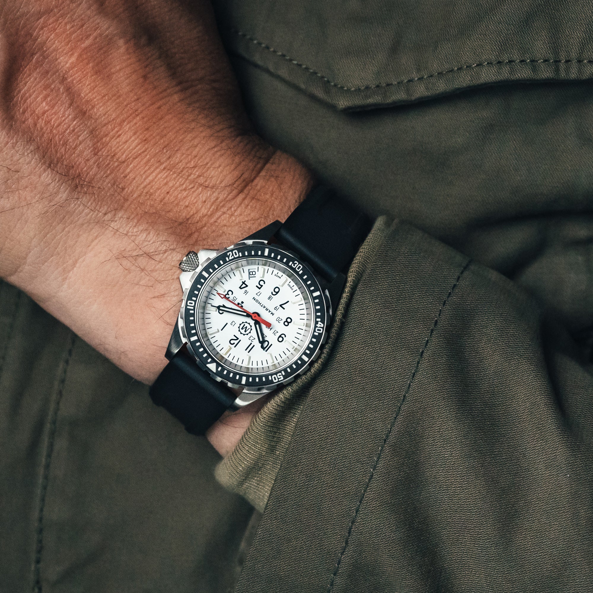 36mm Arctic Edition Medium Diver's Quartz (MSAR Quartz) MARATHON