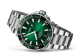 Aquis Date 43.5mm Calibre 400 Black / Stainless Steel Bracelet | Black Dial