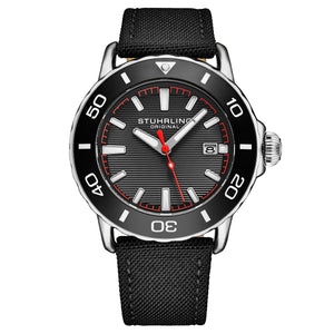 Voyager 4049 44mm Black Black Dial