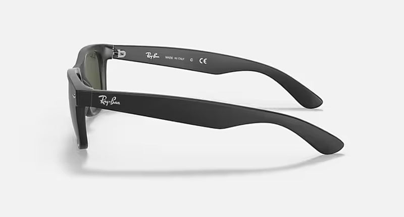 NEW WAYFARER CLASSIC UNISEX / BLACK RUBBER-CRYSTAL GREEN |  Dial