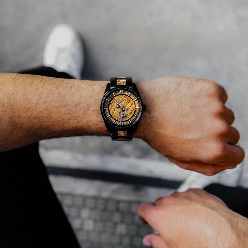 THE QUANTUM AUTO - Bengal | Sandstone Dial – Watch Gang