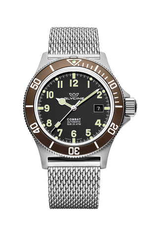 Combat 42 mm / Black / Silver Black Dial