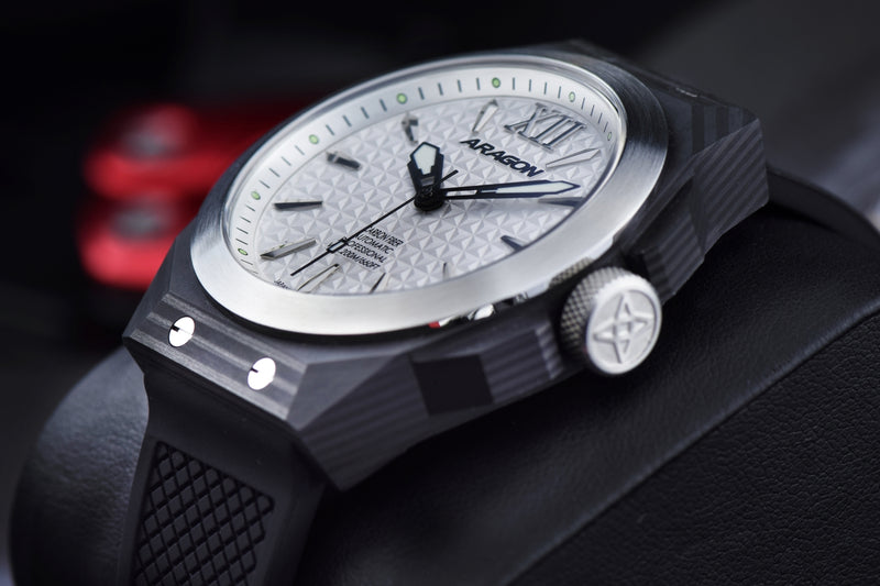 DF Carbon Fiber Automatic Sliver Dial, Black Case | Sliver Dial