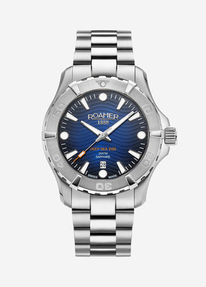Deep Sea 200 Blue dial, stainless steel bracelet Blue Dial