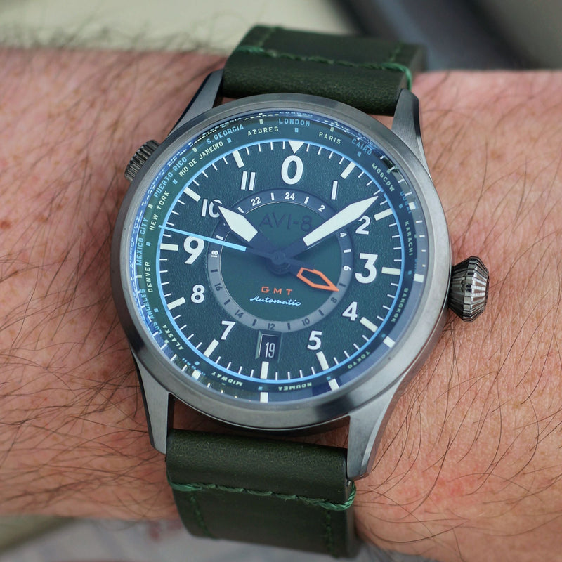 Wingman Worldtimer GMT Automatic Green / Green Leather | Green Dial