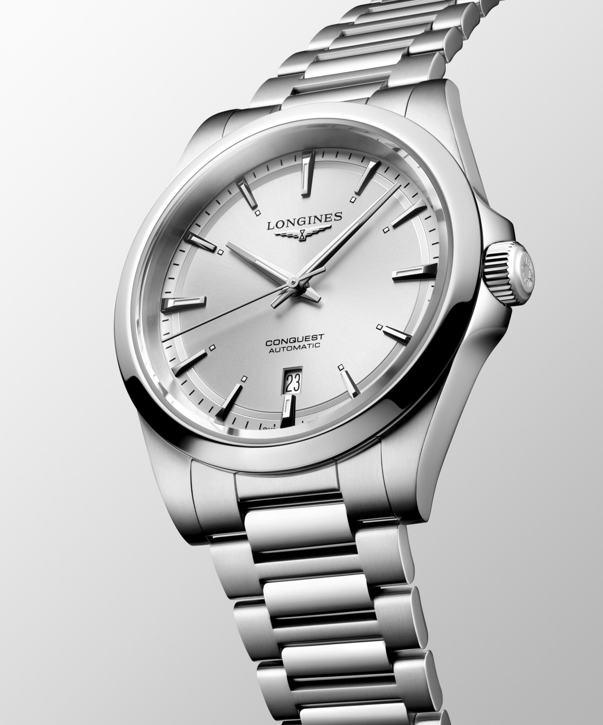 Conquest Silver/Silver |  Dial