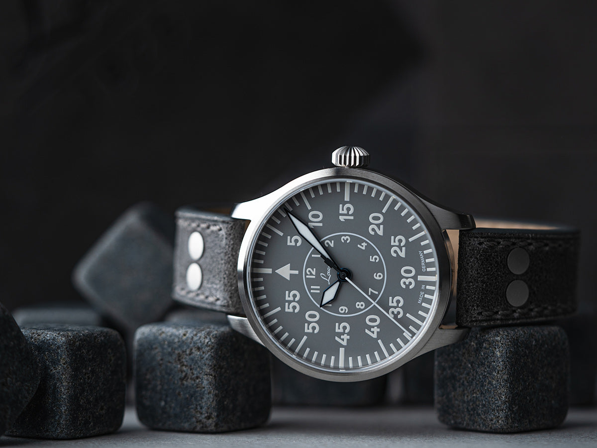 Aachen Grau 42 Automatic / Leather Strap Gray Dial