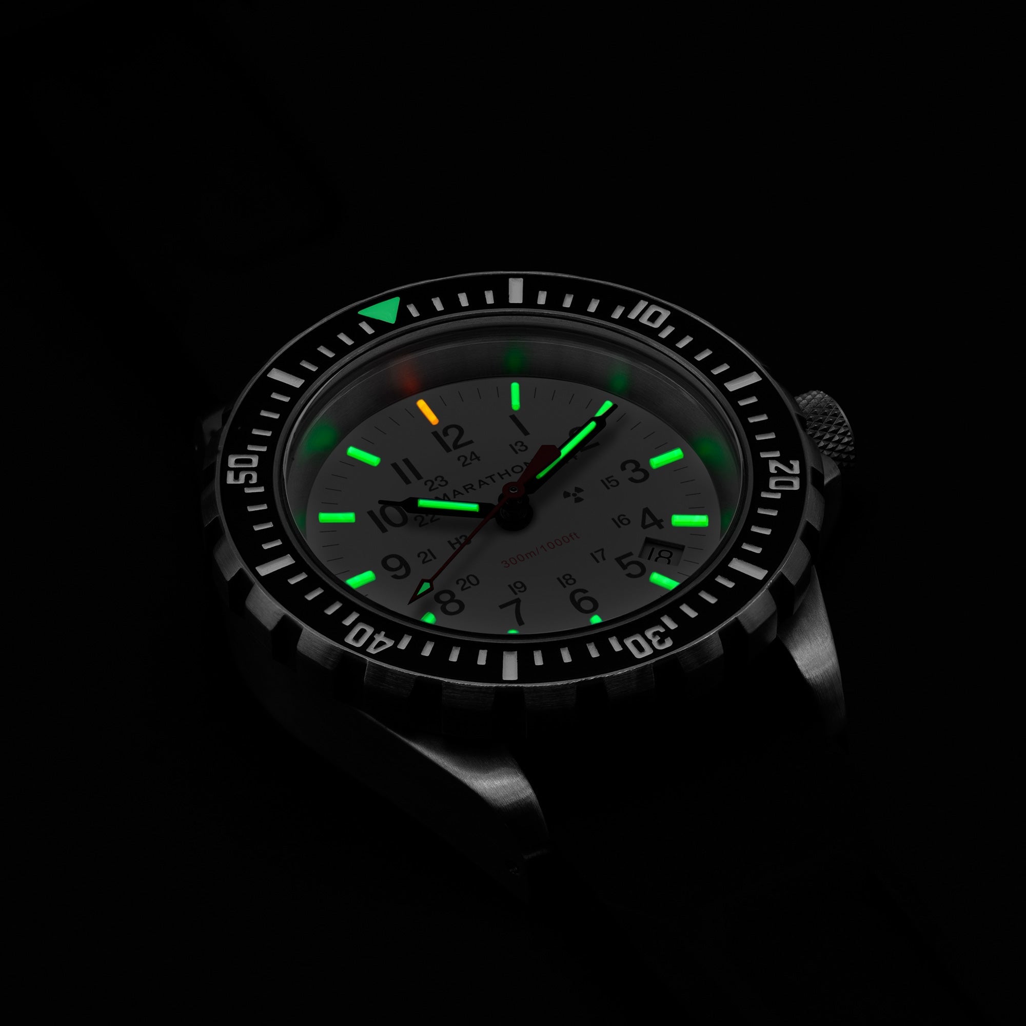カラリス Dive SS/BKSS 3PC RUBBER (WW194007SS-0530) | White Dial – Watch Gang