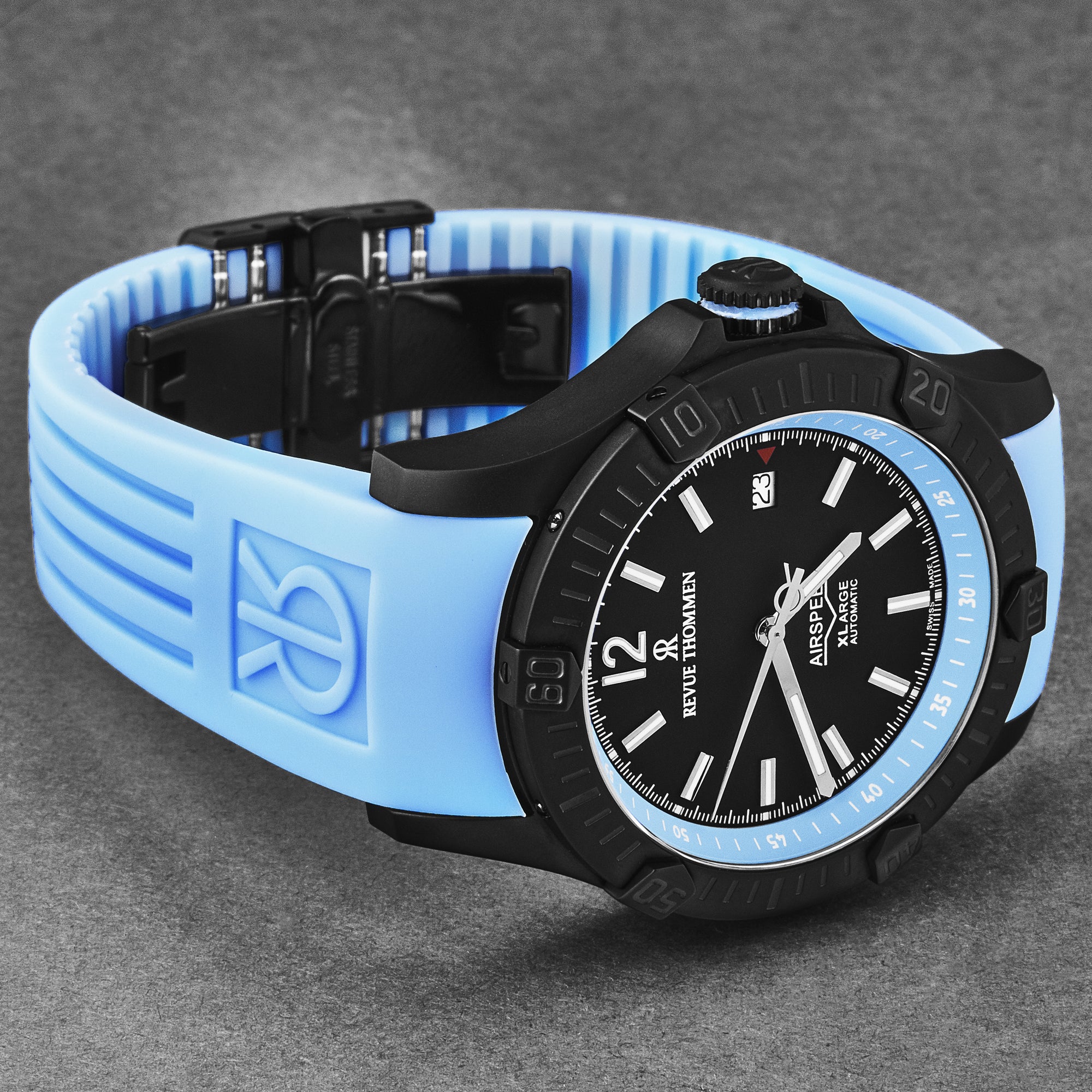 Air speed 16070.4675 / Black | Black Dial