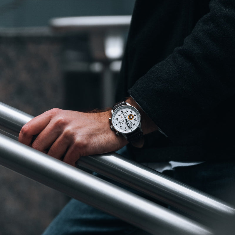 Hawker Hurricane Classic Chronograph White / Leather | White Dial
