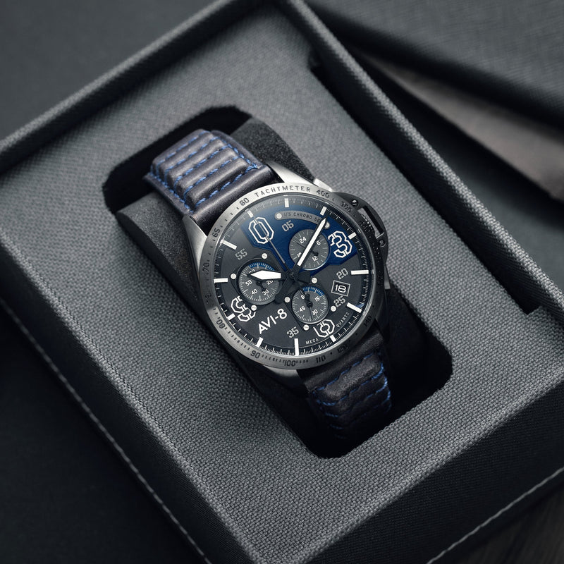 P51 Mustang Blakeslee Chronograph Gray / Leather Gray Dial
