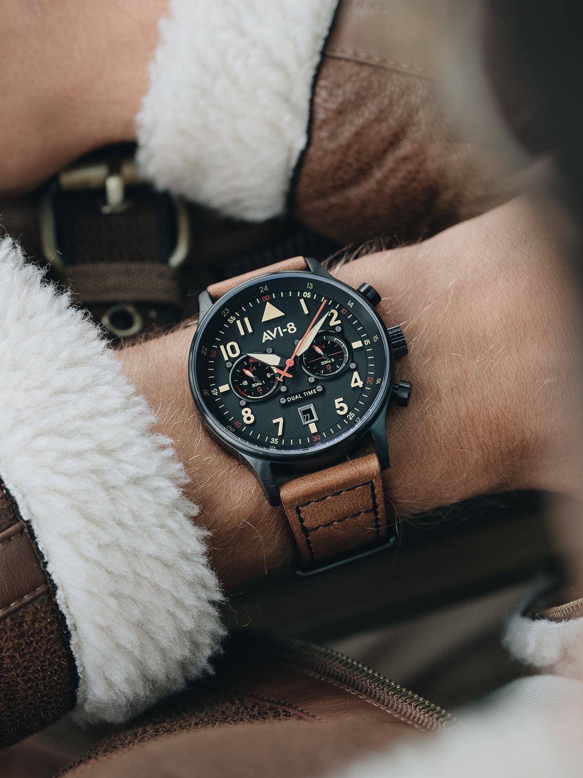 DEBDEN CAREY DUAL TIME 4