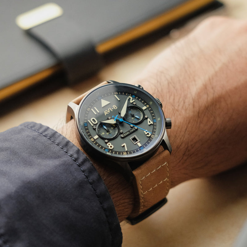 Hawker Hurricane Carey Dual Time Gray / Leather | Gray Dial