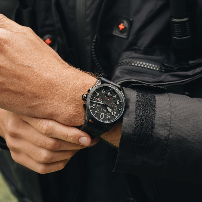 Spitfire Chronograph Black / Black  / Leather | Black Dial