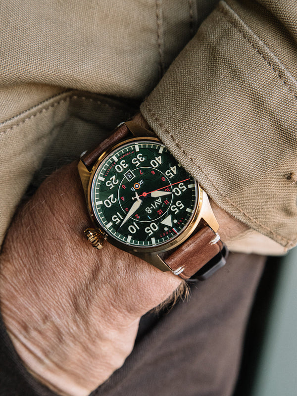 Hawker Hurricane Clowes Automatic Green / Leather | Green Dial