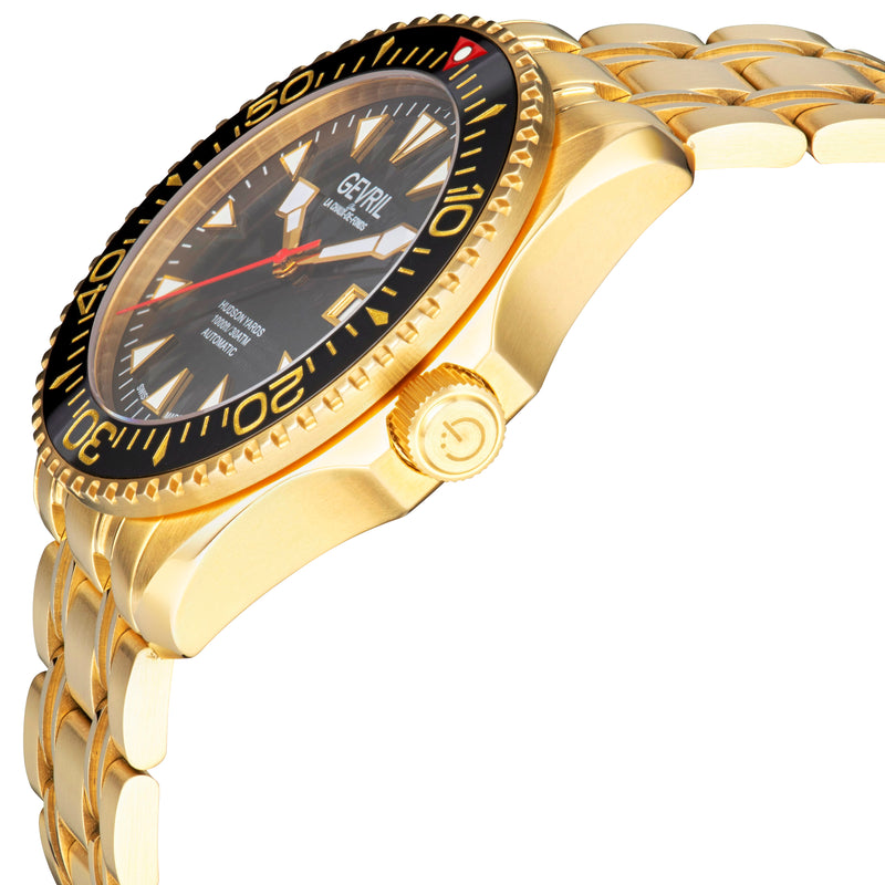 Hudson Yards Sellita SW200 Automatic Swiss Made Watch ceramic bezel helium valve dive suit extension