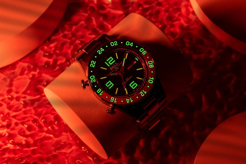 Roadmaster Marine GMT (Black / Titanium) | Black Dial