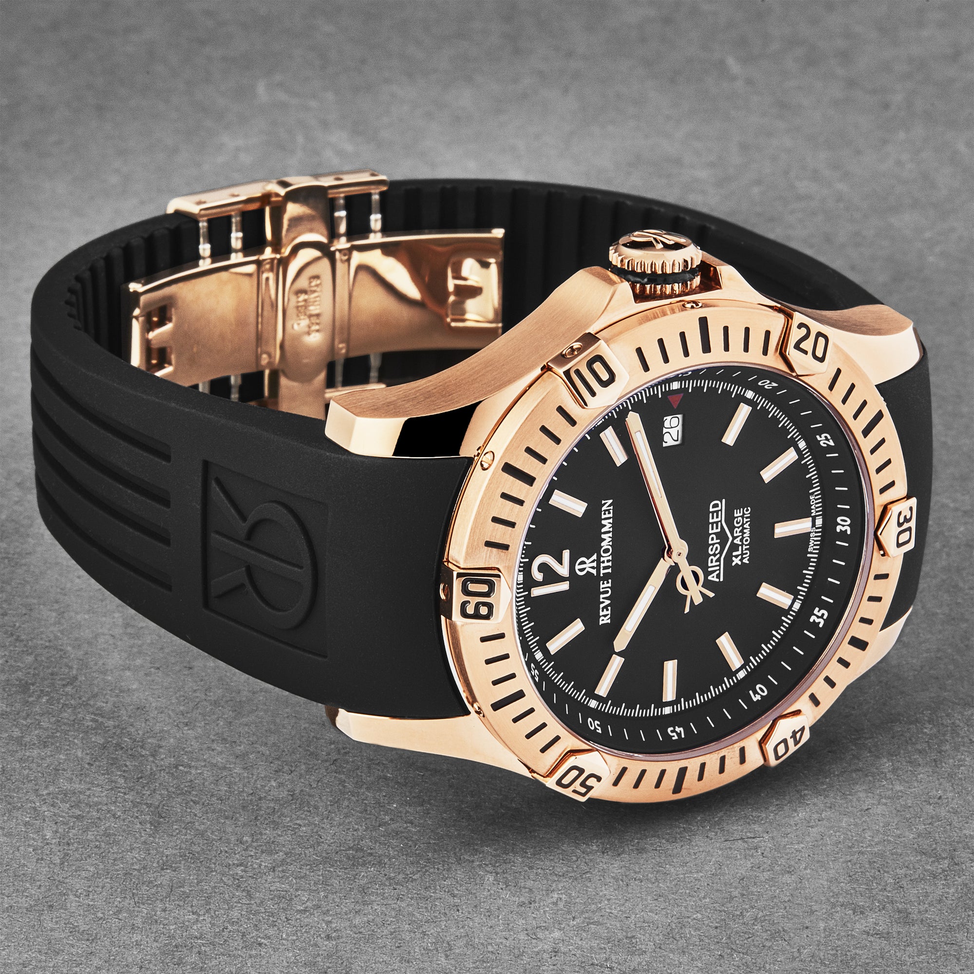 Air speed 16070.4667 / Black | Black Dial