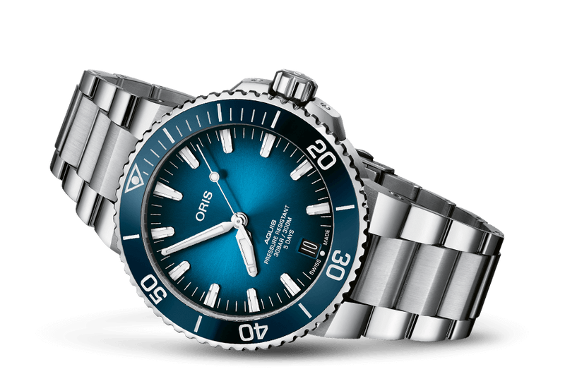 AQUIS DATE CALIBRE 400 43.5mm |  Dial