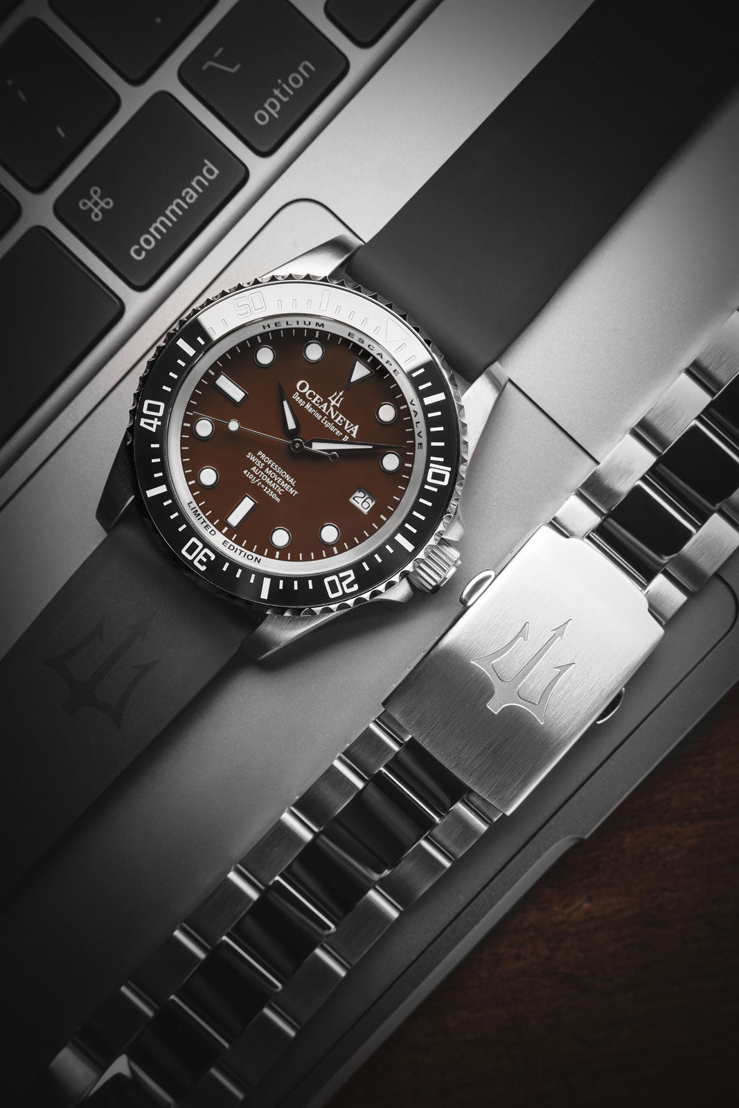 Deep Marine Explorer Swiss Automatic II Silver bezel | Brown Dial