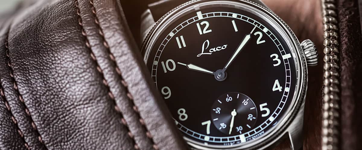 Bremerhaven 42.5mm Handwinding Black Dial