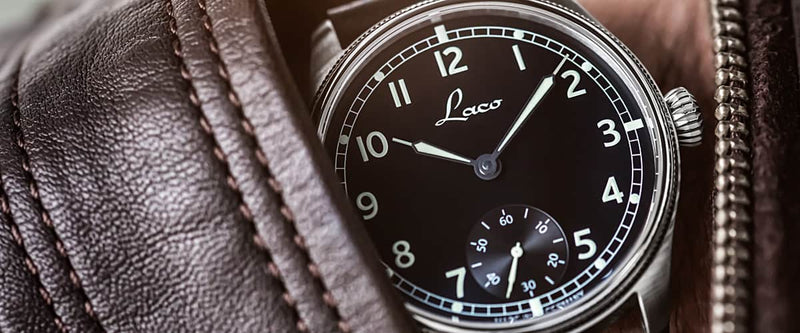 Bremerhaven 42.5mm Handwinding Black Dial