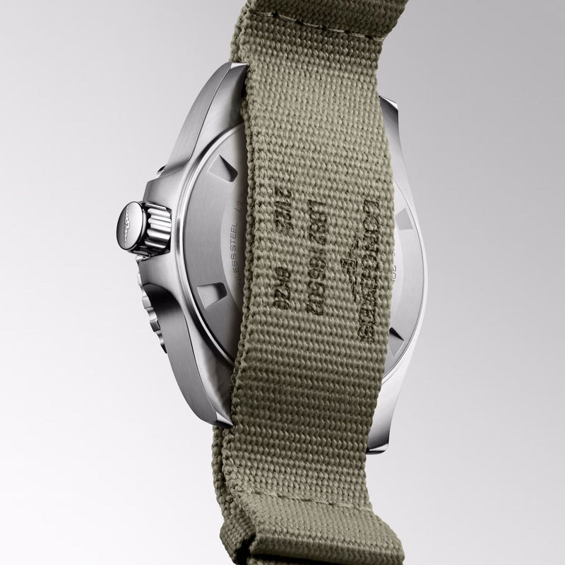 HYDROCONQUEST GMT Green / Fabric | Green Dial