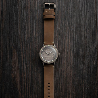 Cahill Automatic Grey / Leather | Black Dial