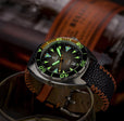 Textured dial Core Diver Black | Black Dial