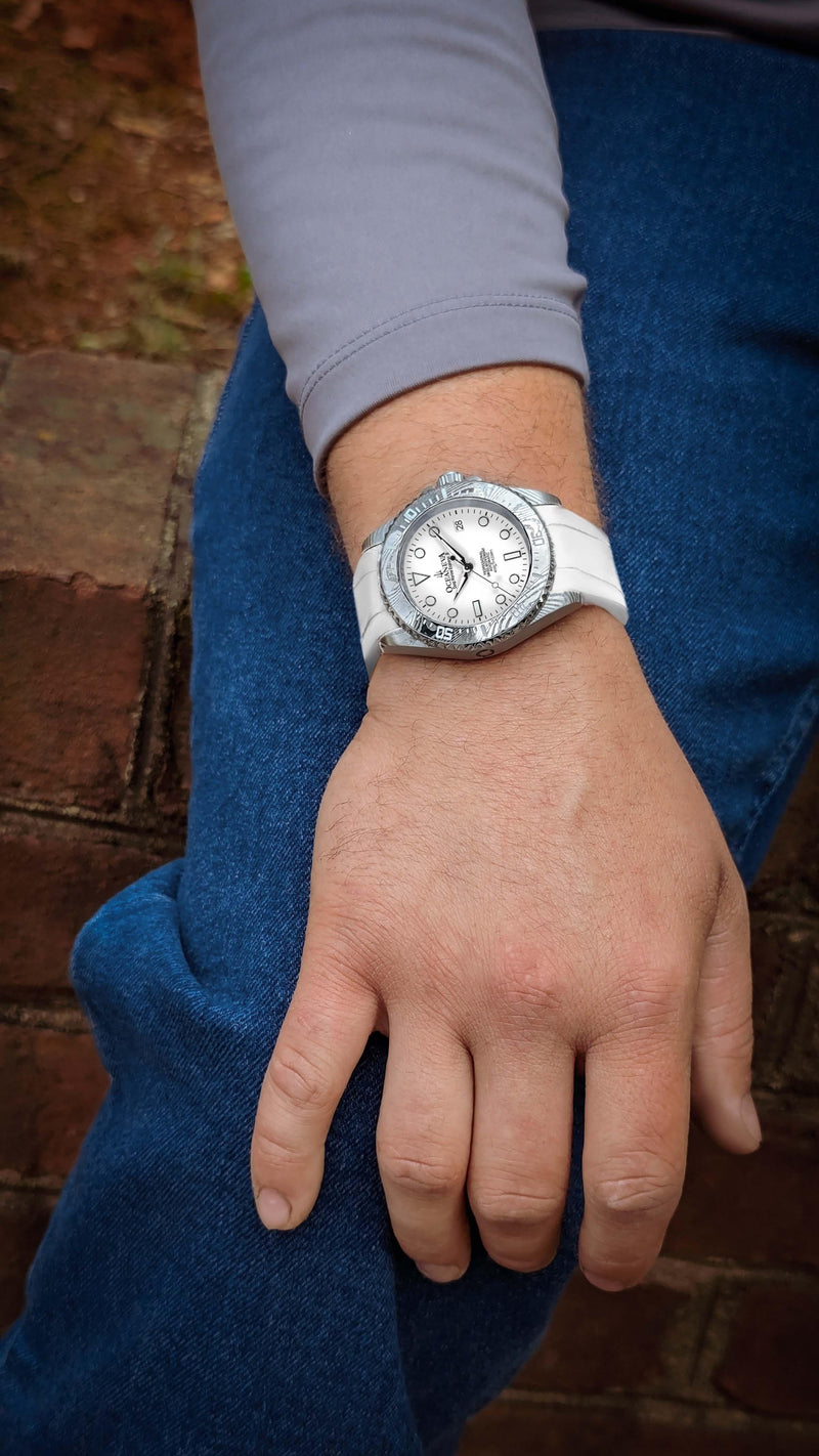 Oceaneva Damascus Swiss Automatic SW200 Deep Marine Explorer II (Damascus/White Dial)