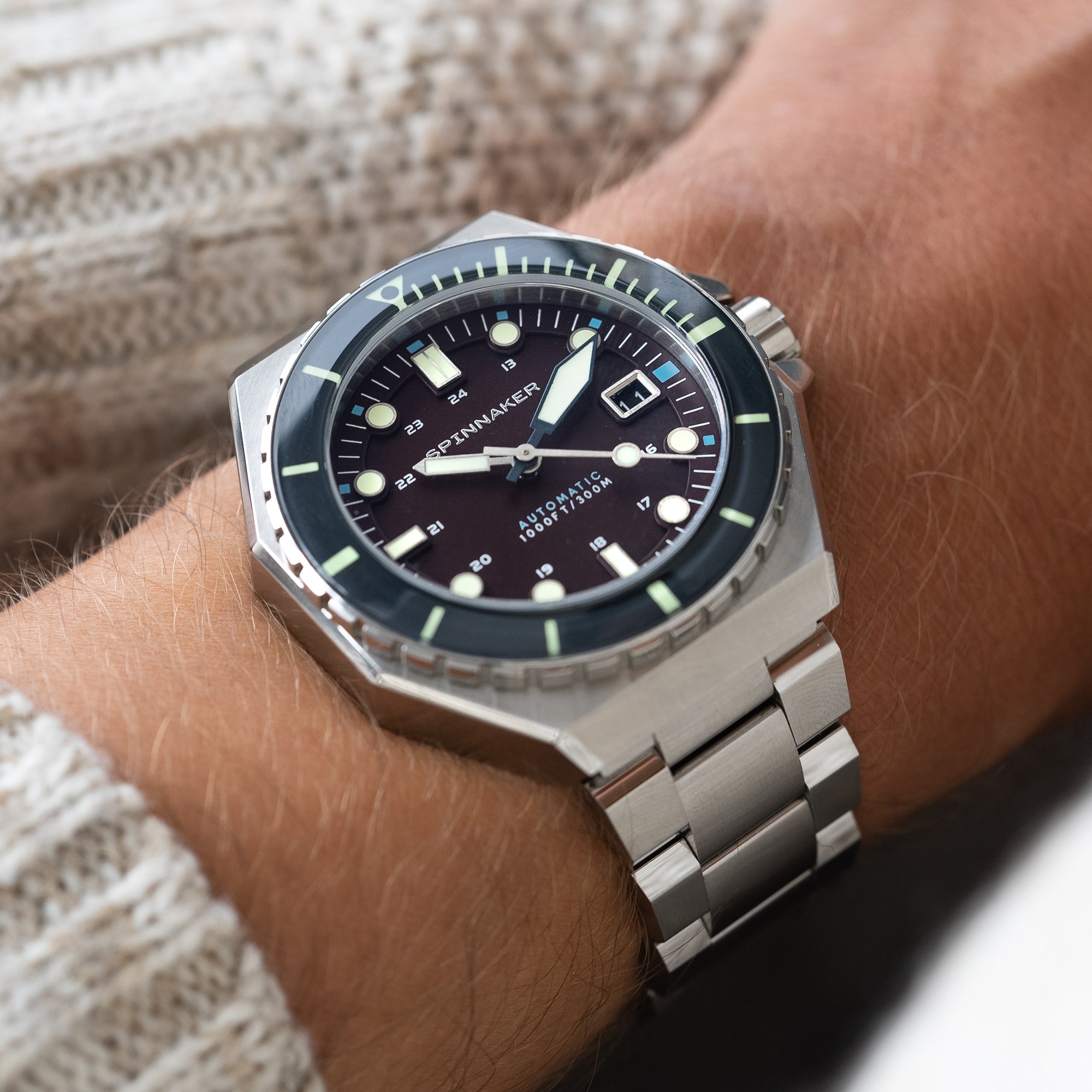 Dumas Burgundy / Stainless Steel | Burgundy Dial