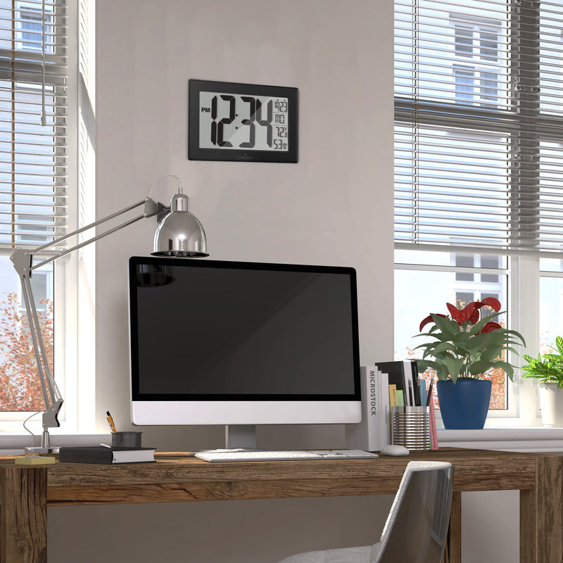 Self-Setting, Self-Adjusting, Wall Clock w/ Stand & 8 Time Zones atomic-self-setting-self-adjusting-wall-clock-w-stand-8-timezones