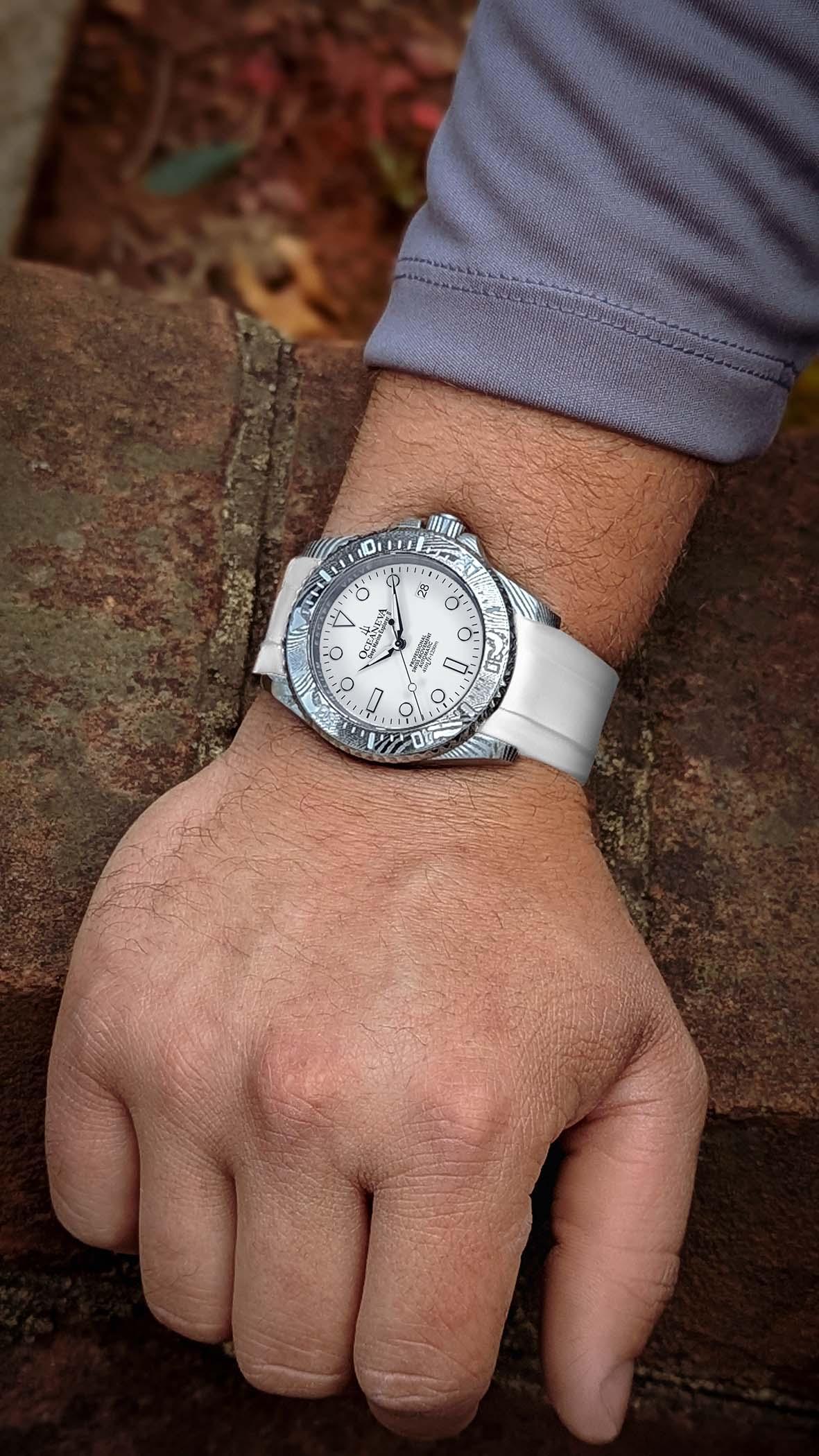 Oceaneva Damascus Swiss Automatic SW200 Deep Marine Explorer II (Damascus/White Dial)