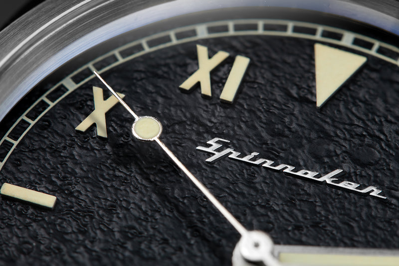 Hull California Black Dial / Leather | Black Dial