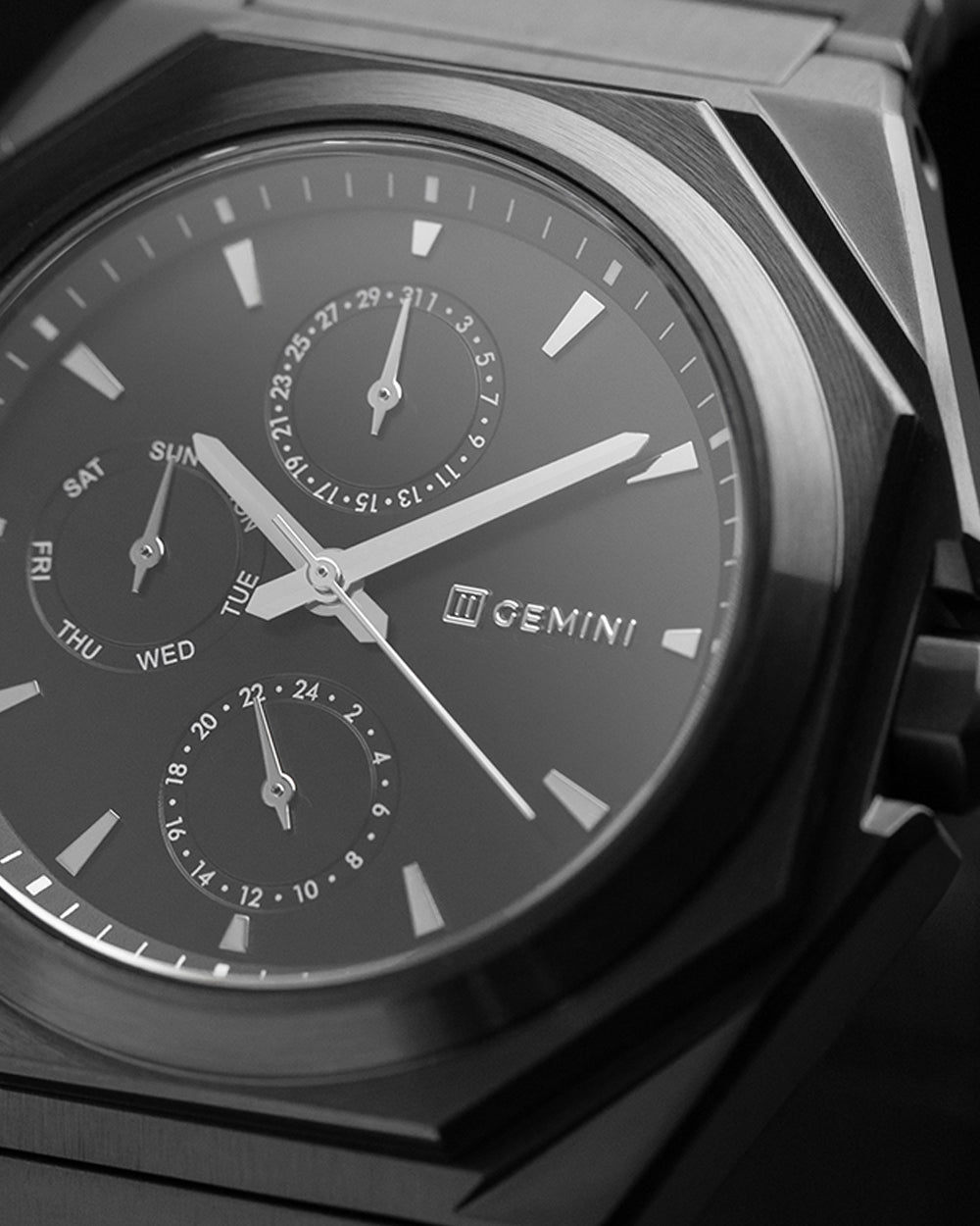 Ferro Black Black | Black Dial – Watch Gang