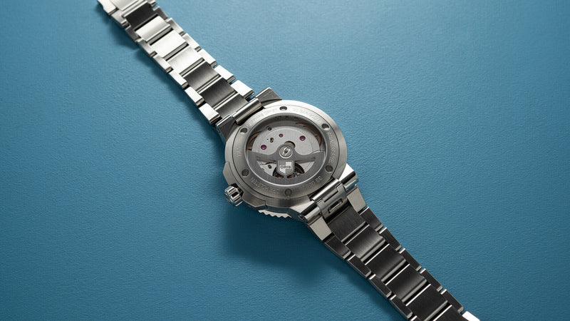 AQUIS DATE CALIBRE 400 41.5mm Blue Dial |  Dial