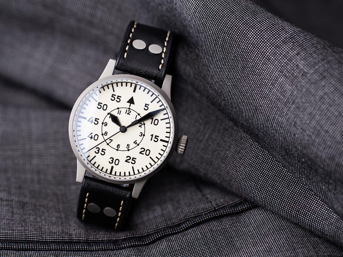 Wien 39 Type B Lume Dial / Handwinding Lume White Dial
