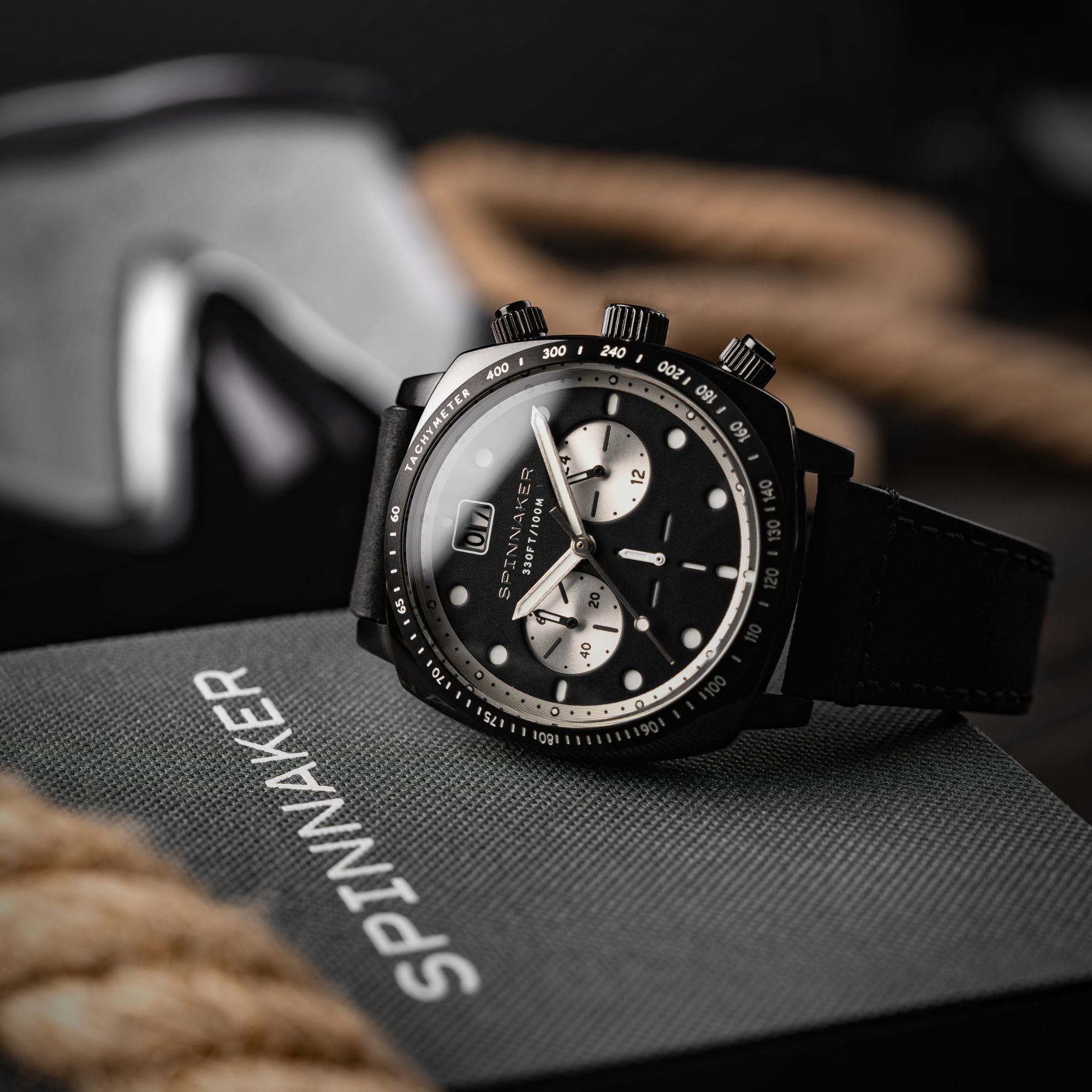 Hull Chronograph Black / Leather | Black Dial – Watch Gang