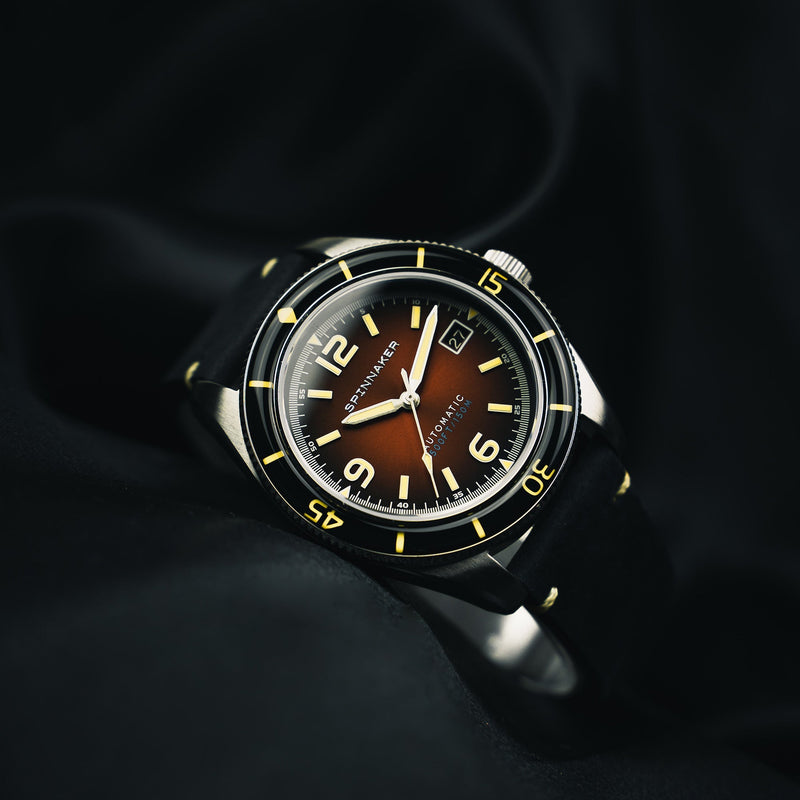 Fleuss Red / Leather | Red Dial