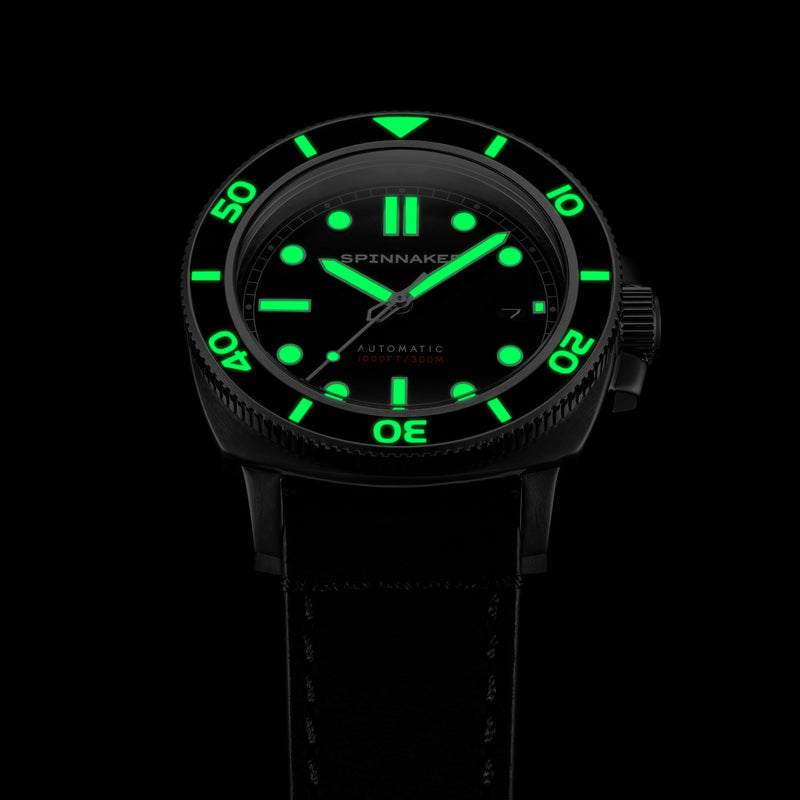 Hull Diver Black / Leather | Black Dial