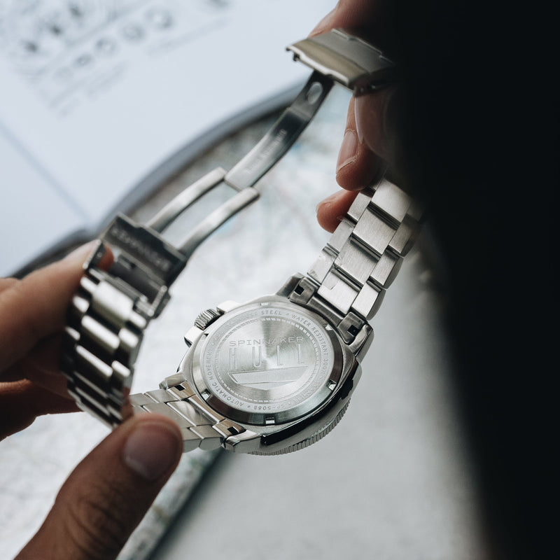 Hull Diver Black / Stainless Steel | Black Dial