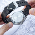 Wreck Red Ring & Gray / Leather | Black Dial