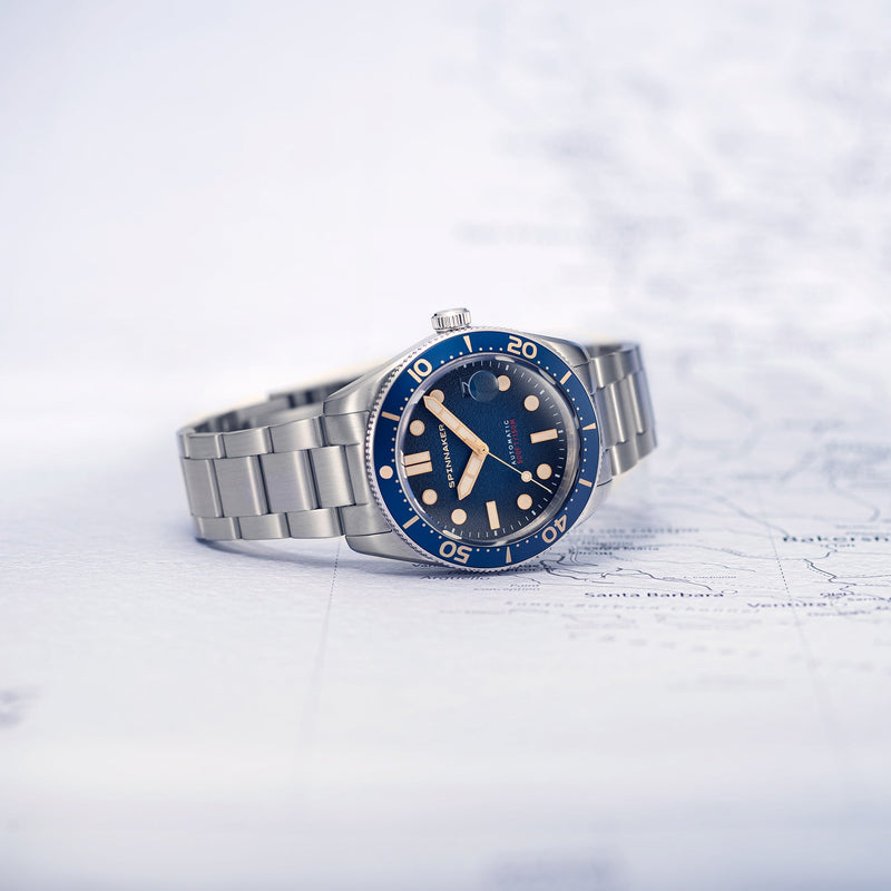 Croft Midsize Blue / Stainless Steel | Blue Dial