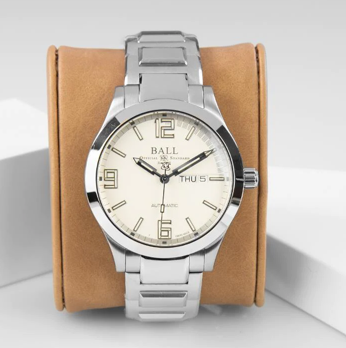 Engineer III Legend 43mm | Silver Dial