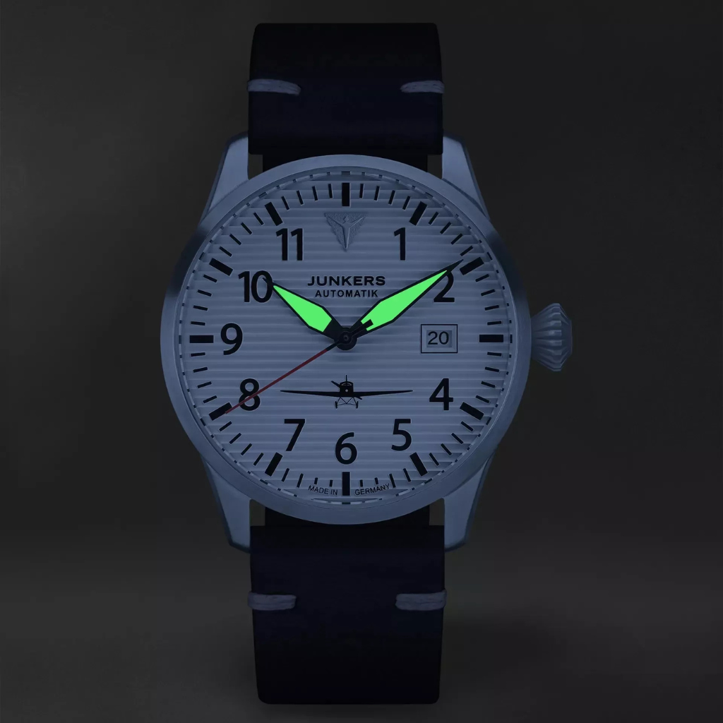 Flieger Leather / Silver Silver Dial