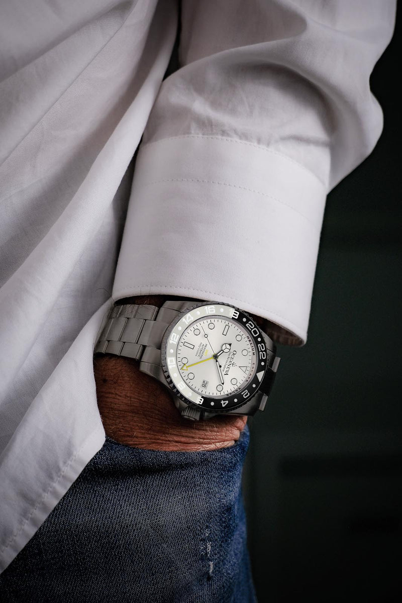 Deep Marine Explorer II White/Black Bezel | White Dial