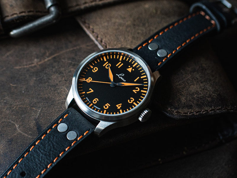 Neapal 39mm Automatic | Black Dial